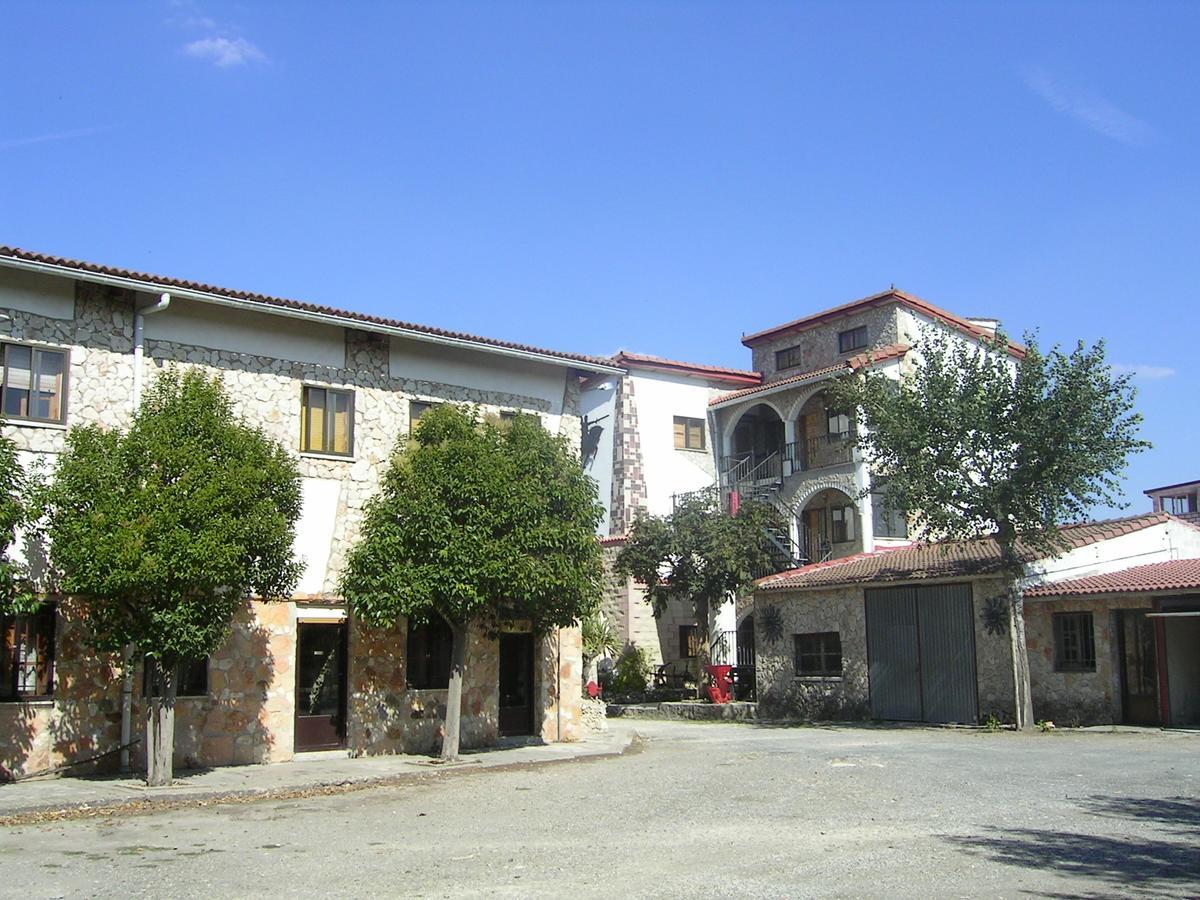 Hotel Picon Del Conde Monasterio de Rodilla Exterior foto